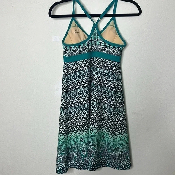 Athleta printed paisley Shoreline swim-dress with padded bra size small - Picture 4 of 4